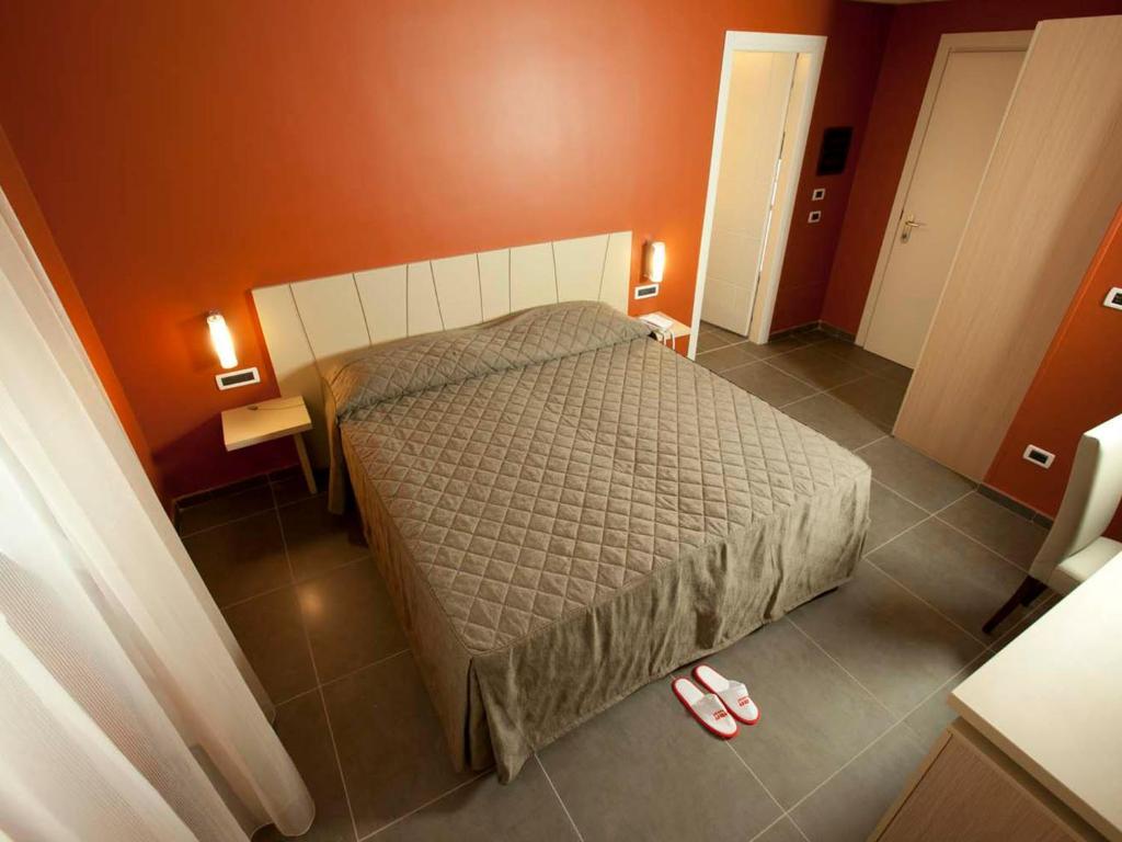 Rolling Hotel Касория Номер фото